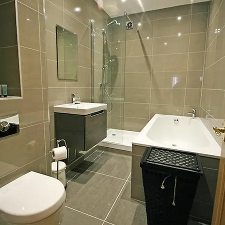 York's Grape Lane - Floor Apartamento York
